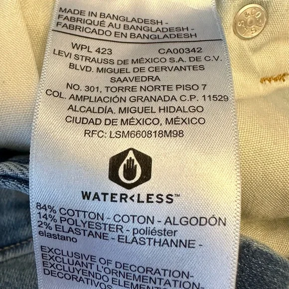 Denizen from Levi’s shorts rolled hem size 10/30 - Picture 5 of 6